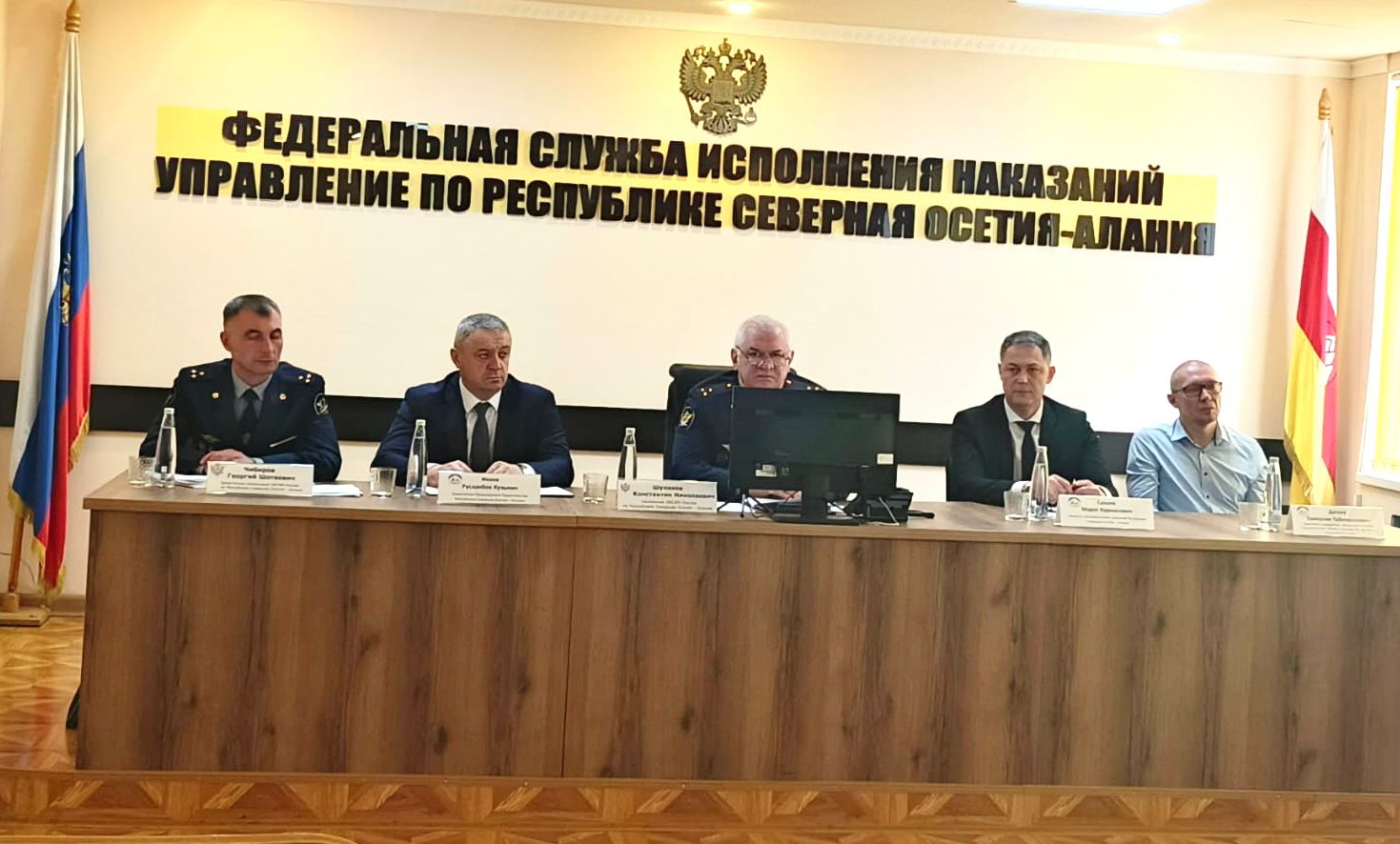 Заместитель директора ФСИН России Рустам Алиевич Степаненко провел совещание с начальниками территориальных органов и представителями власти по вопросам производства