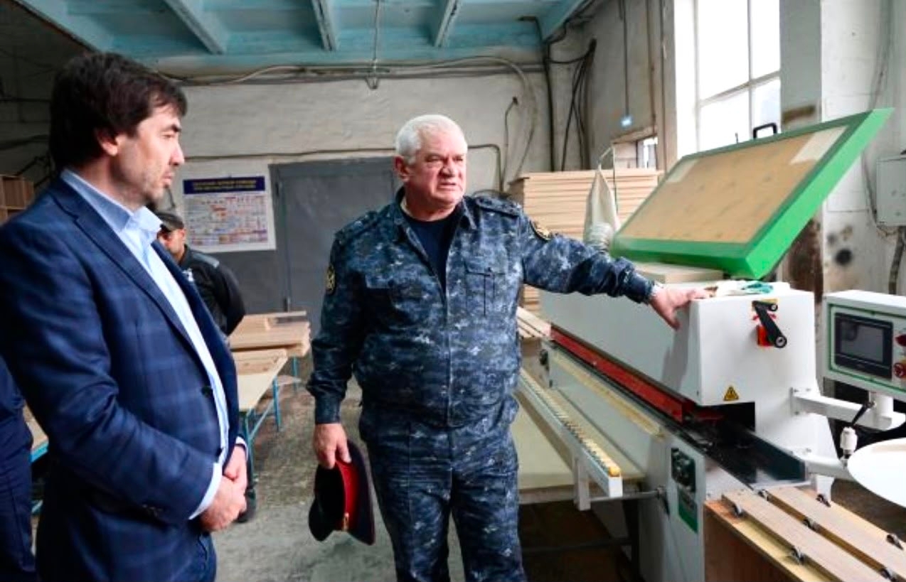 Руководитель Торгово-промышленной палаты Северной Осетии Анзор Караев с рабочим визитом посетил исправительную колонию № 1