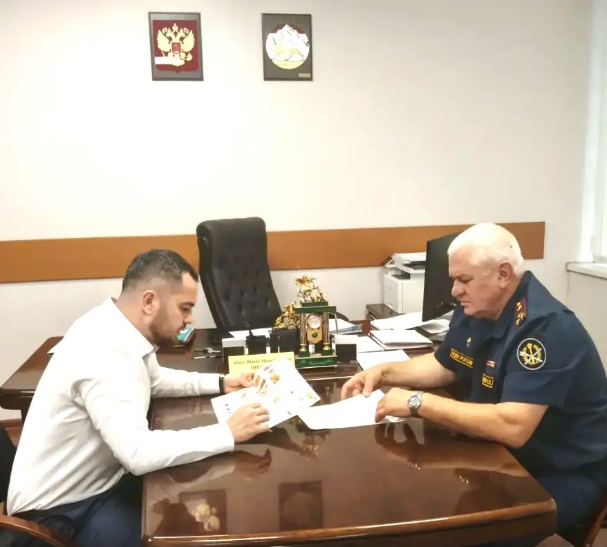 Начальник УФСИН России по РСО–Алания Константин Шулаков и министр труда и социального развития республики Юрий Абаев провели рабочую встречу