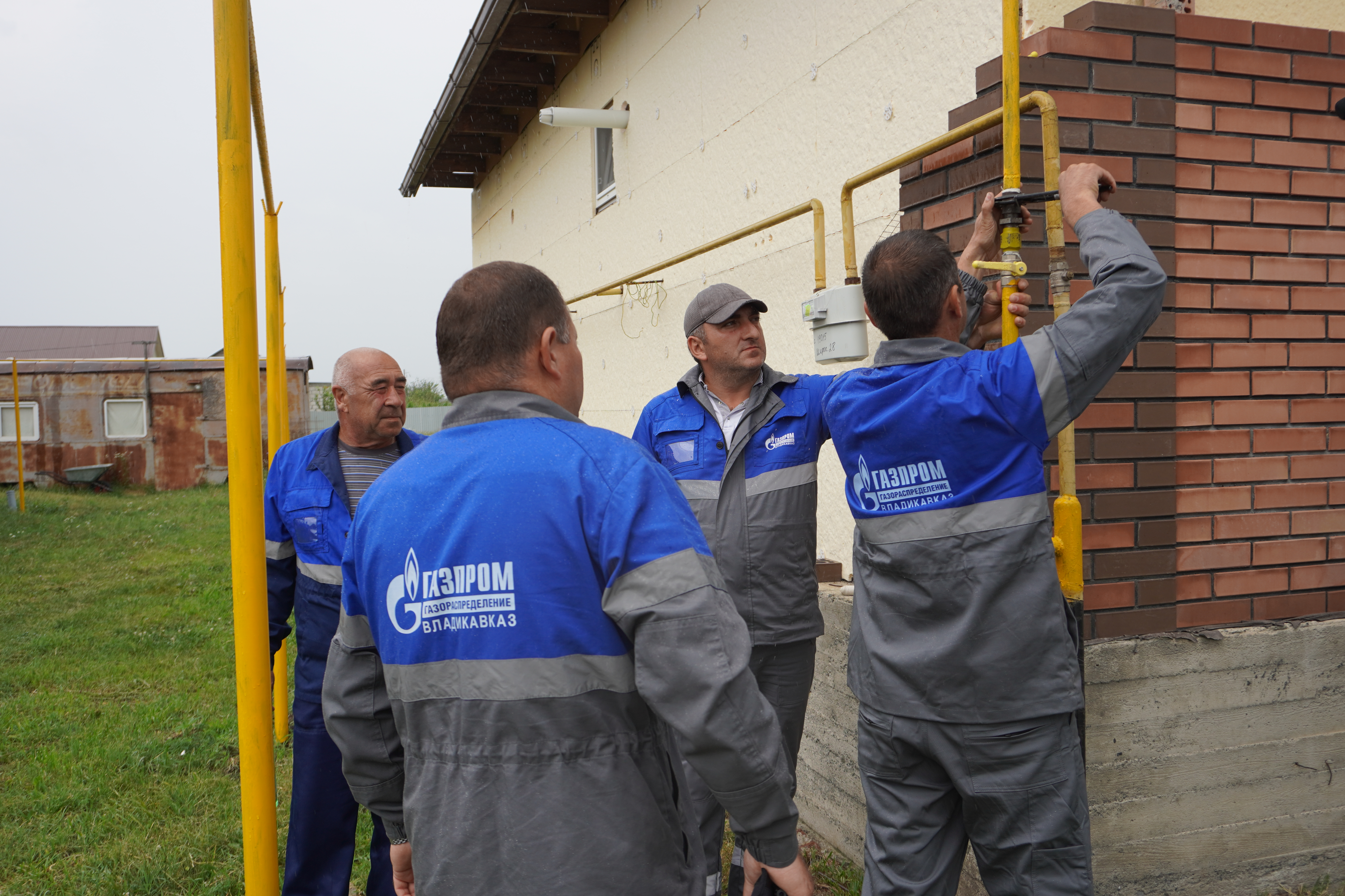 За два года действия программы социальной догазификации заключены 915 тысяч договоров на подключение
