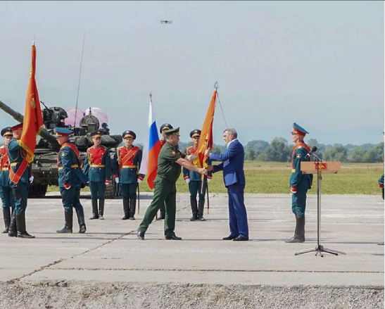 Северной Осетии переданы на хранение исторические боевые знамена 