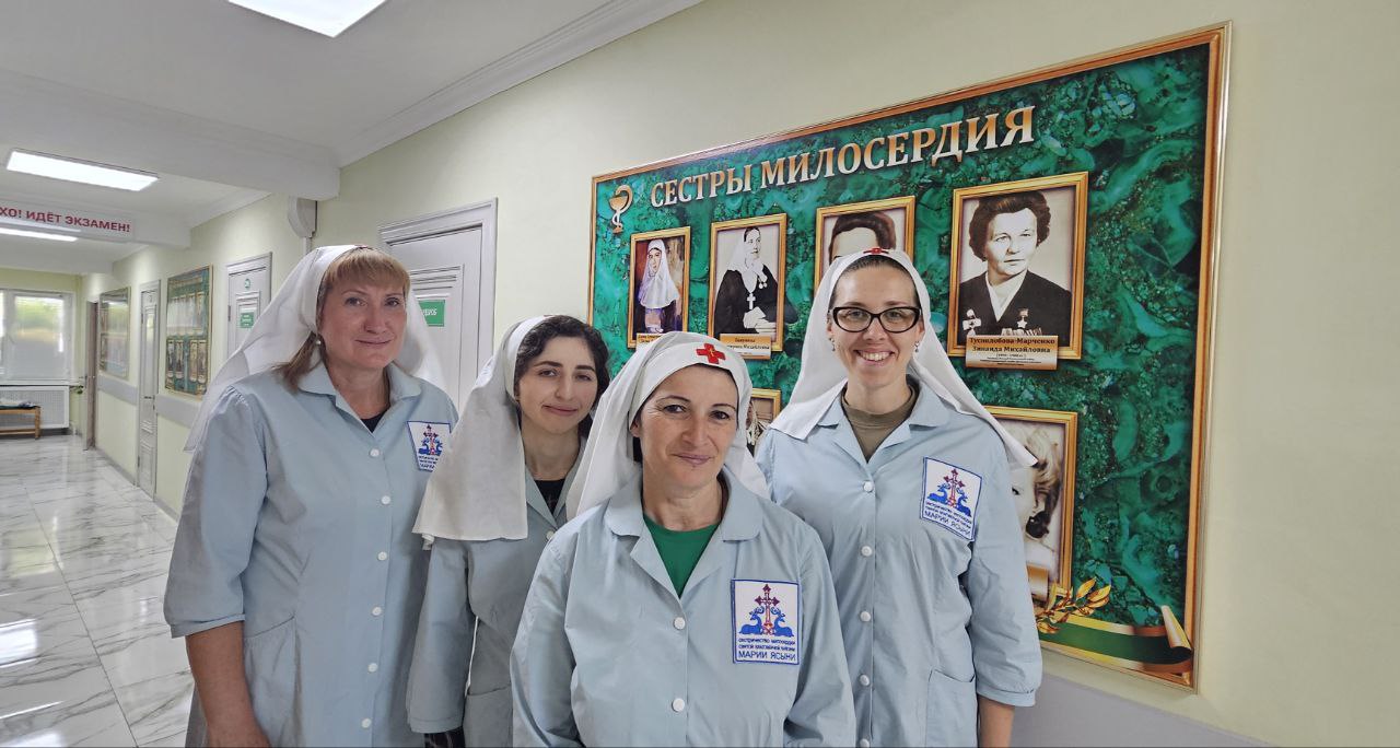 Молитва и заботливые руки 