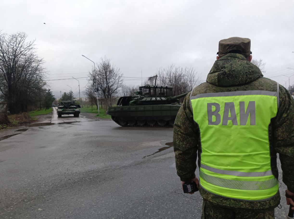 Единым строем 