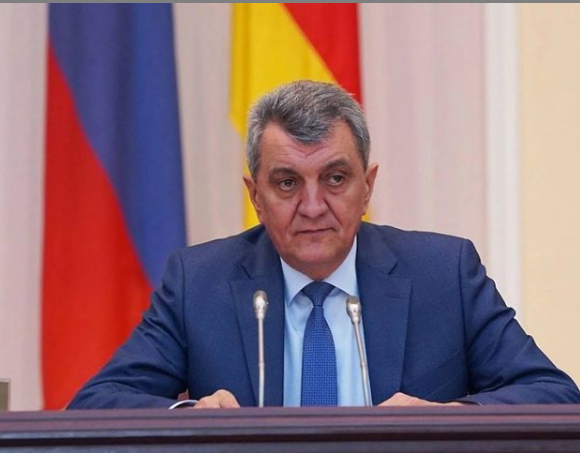 Меняйло поручил предоставить планы по благоустройству водной и парка Хетагурова 