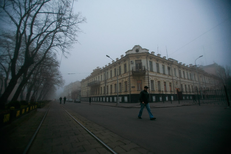 Движение трамваев на Пр. Мира временно приостановлено. 