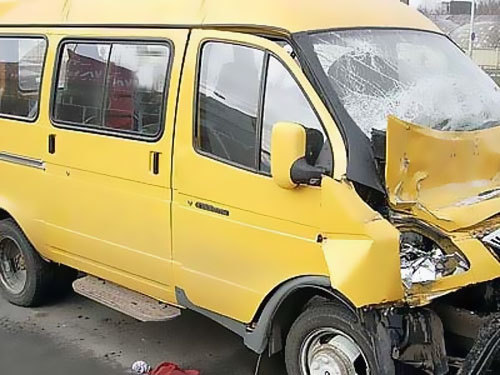  Трое человек пострадали в результате столкновения маршруток