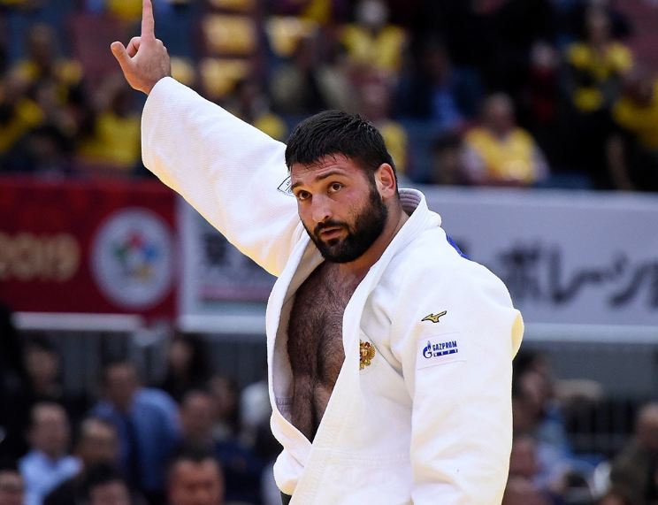 Инал Тасоев стал обладателе серебряной медали чемпионата мира
